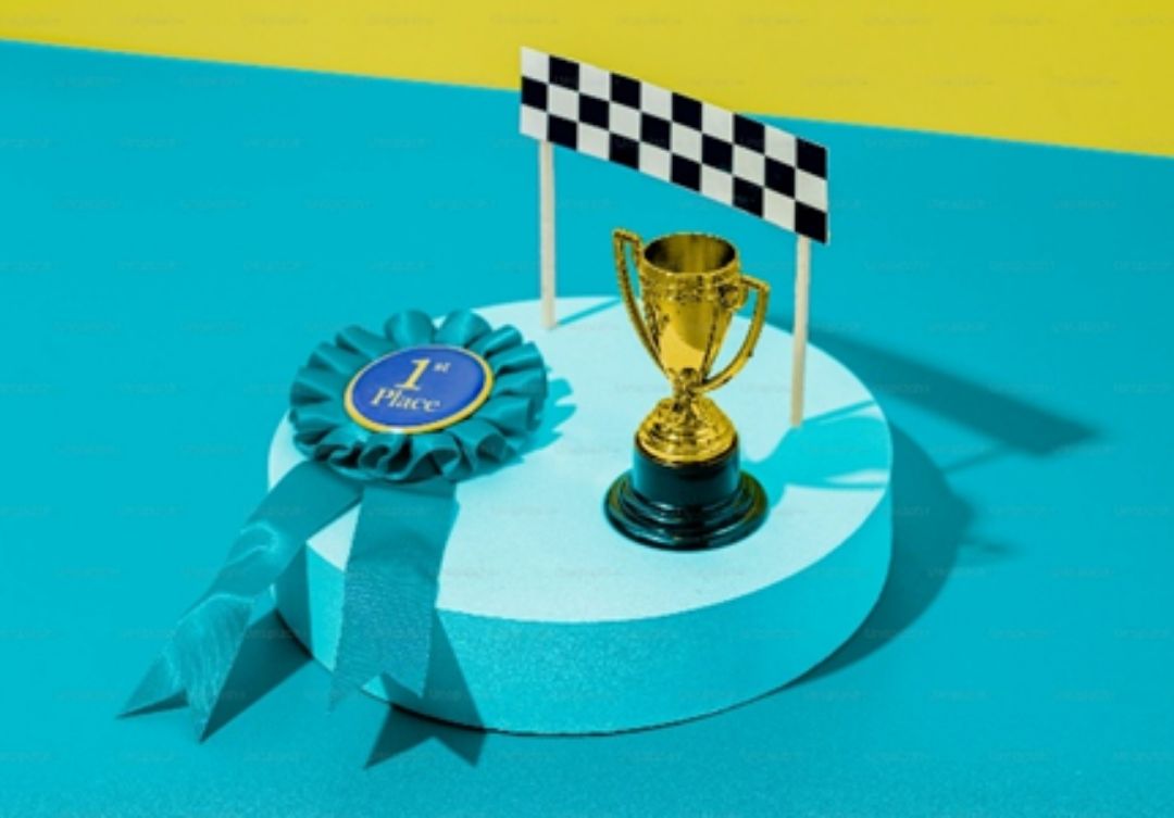 Diagram highlighting the strategic benefits of non-provisional patent filing